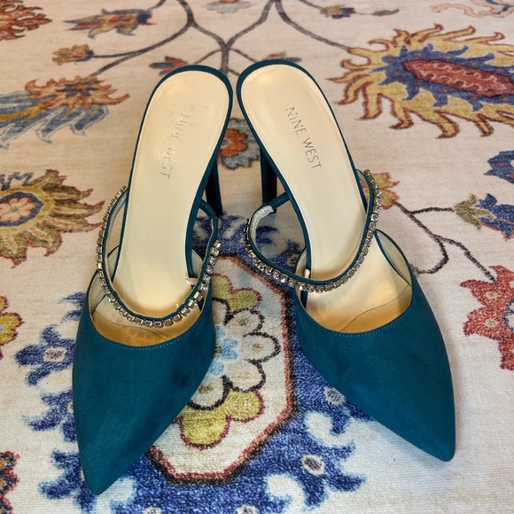 Nine West Woman Mule Teal with rhinestones - Picture 4 of 6